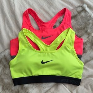 Nike Sports Bra Bundle Size Small